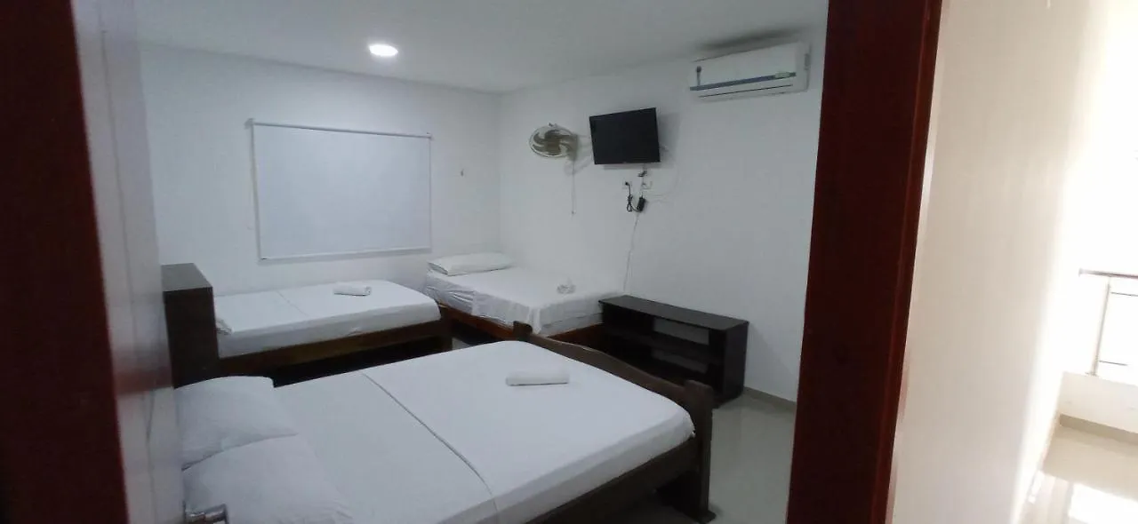 Hotel Perla Real Santa Marta   Santa Marta (Magdalena)